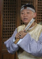 趙亮