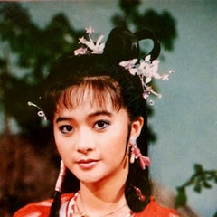 應(yīng)曉薇
