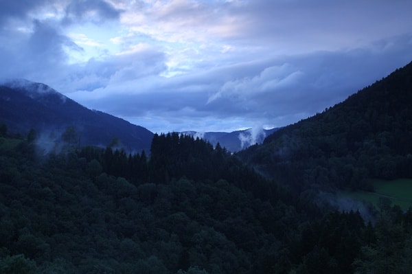 http://www.fjsenfa.cn/pics/default/download/d6d57a87fbb34575374c4ea6488292d7.jpg