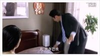妻子回家，開門看到別的女人和丈夫在家