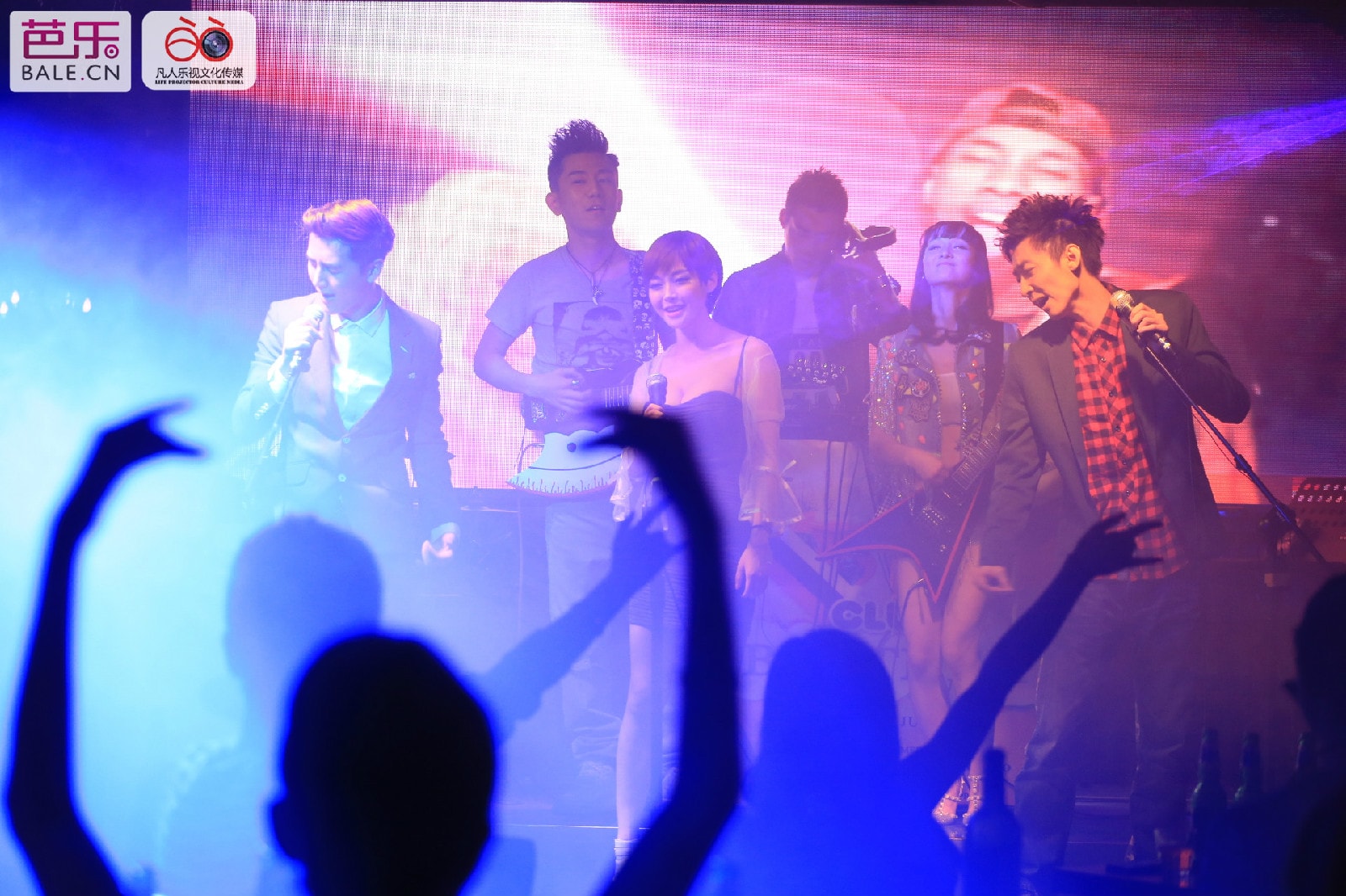 http://www.fjsenfa.cn/pics/default/download/d84e42ba41f2d4149631f776863744c2.jpg