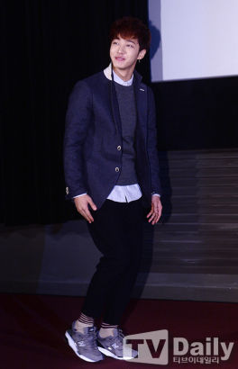 http://www.fjsenfa.cn/pics/default/download/e156e5a22fb92d79bcb4c995f385abf4.jpg