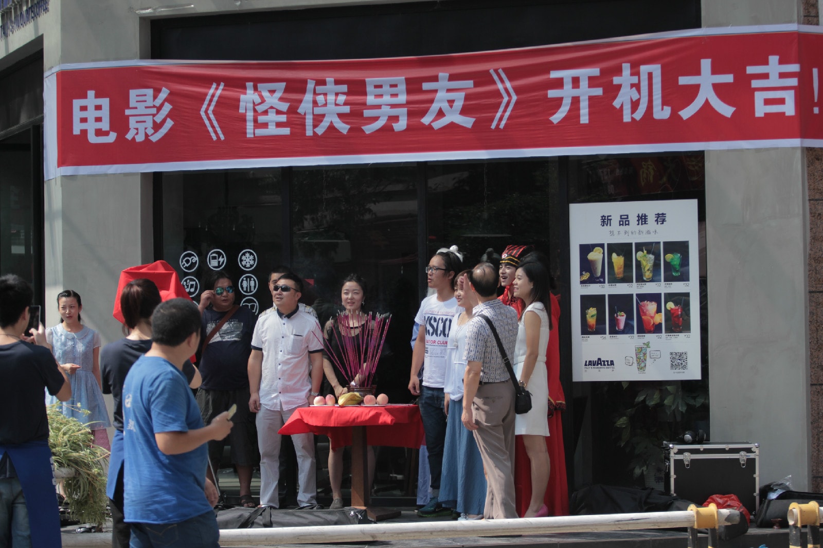 http://www.fjsenfa.cn/pics/default/download/e607a1a7cd093d47894377a5bf61ebec.jpg