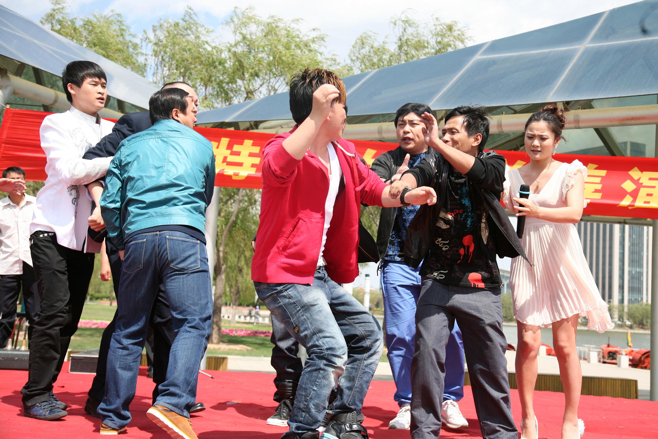 http://www.fjsenfa.cn/pics/default/download/e894a97391fbb943040875a1925a3de6.jpg