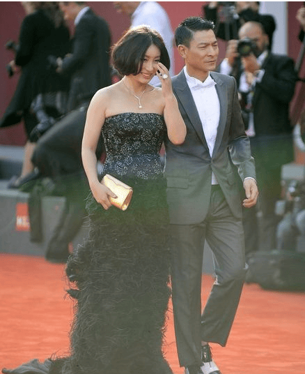http://www.fjsenfa.cn/pics/default/download/e89c8ff5fc63bf9e1f1a23af71c87dea.jpg