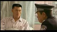 公安局長貪污被黑社會老大抓有把柄，以此威脅局長做違法的事情！