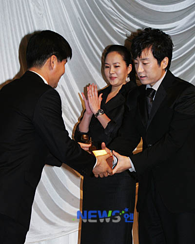 http://www.fjsenfa.cn/pics/default/download/e9f8e3bc8bec5e5e2c8a1fc0d7ceef33.jpg