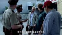 越獄逃犯被警察盤問，裝成退伍軍人成功蒙混逃走