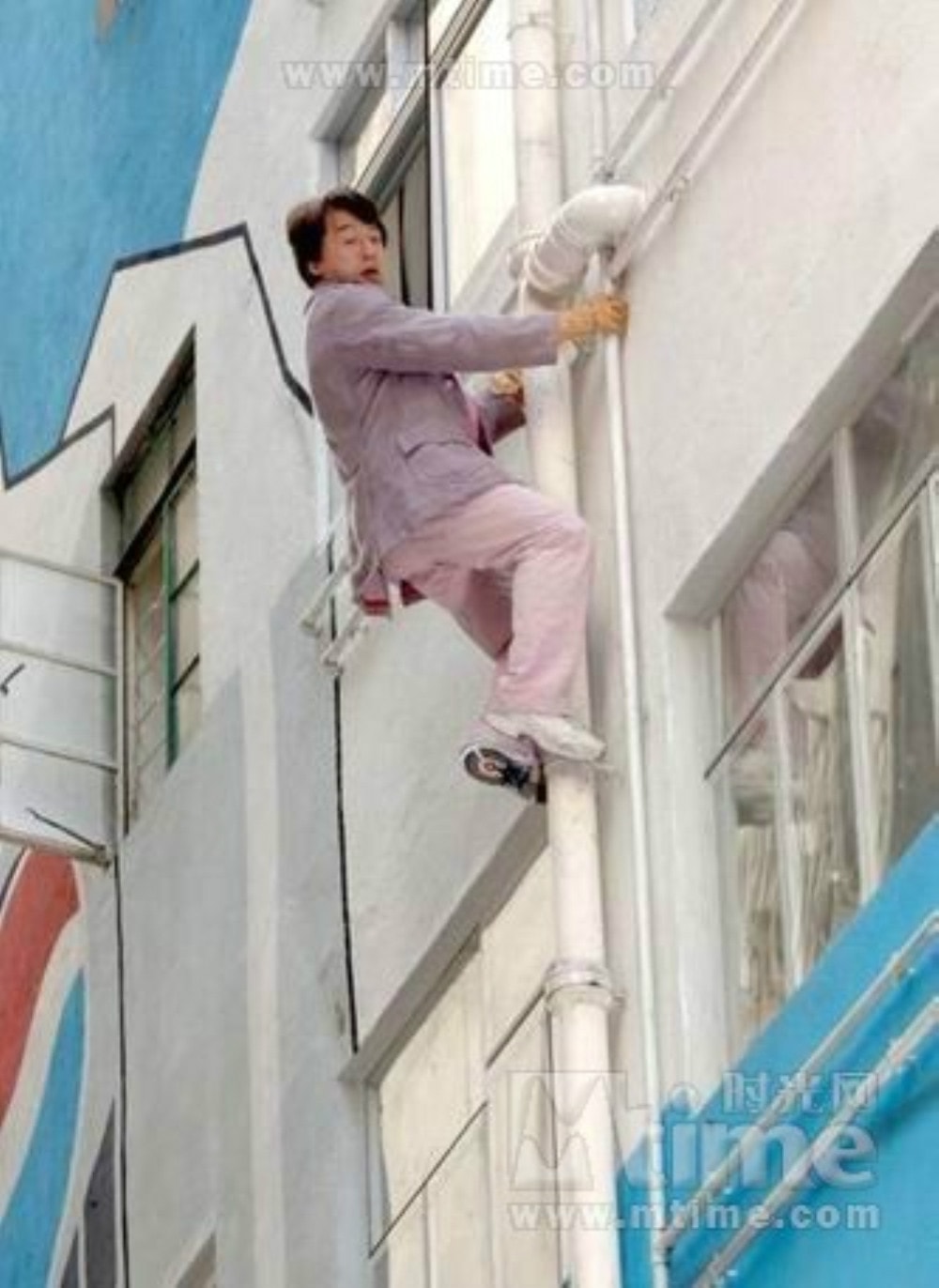 http://www.fjsenfa.cn/pics/default/download/edc4fe0feb4610c4093a348a77f828cf.jpg