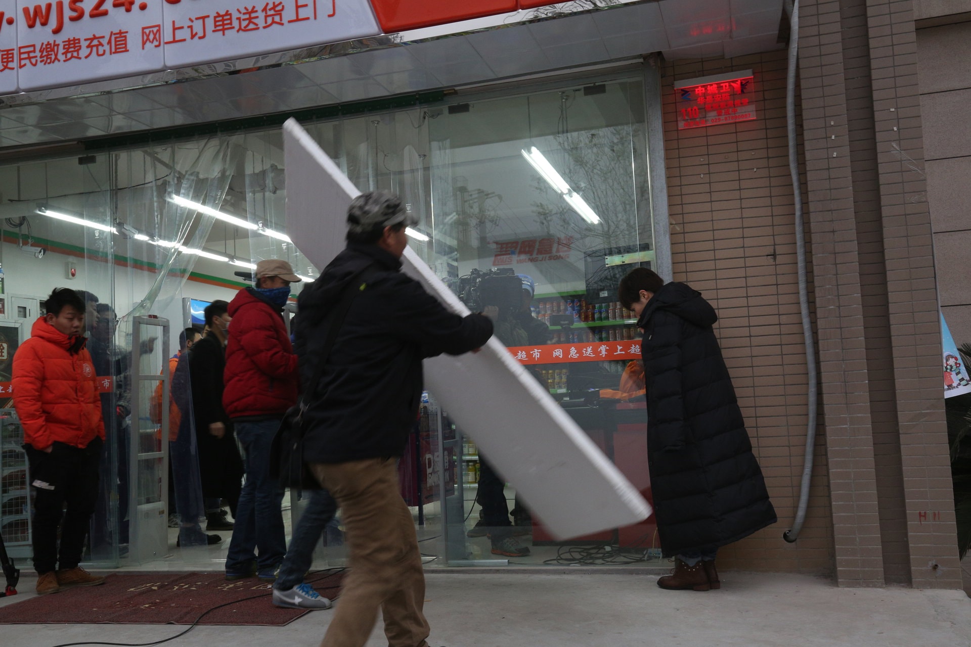http://www.fjsenfa.cn/pics/default/download/eeb8fb836f6e6c081b0a11a181877292.jpg
