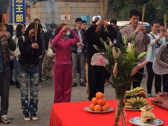http://www.fjsenfa.cn/pics/default/download/f86596631deca128c24af6a5f6744d53.jpg