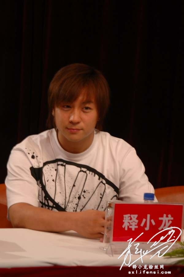 http://www.fjsenfa.cn/pics/default/download/fc7d392a80a735b179b320a9409dd093.jpg