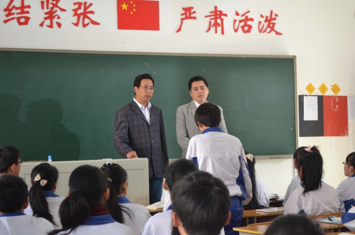 http://www.fjsenfa.cn/pics/default/download/fccd3a9e4b46c57cc7cda319899f40f8.jpg