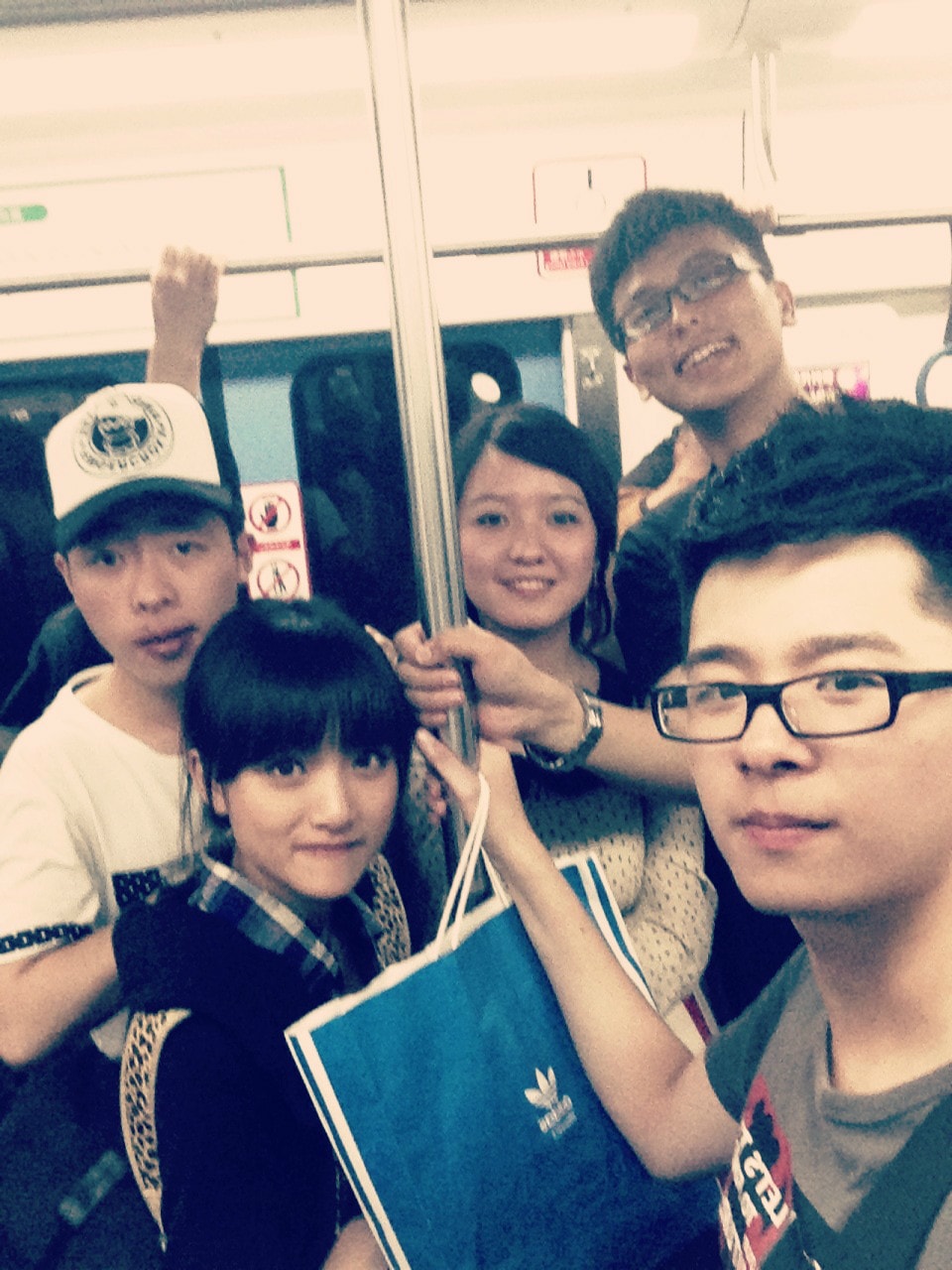 http://www.fjsenfa.cn/pics/default/download/fde2b66ea532449bd748c4e439604cc3.jpg