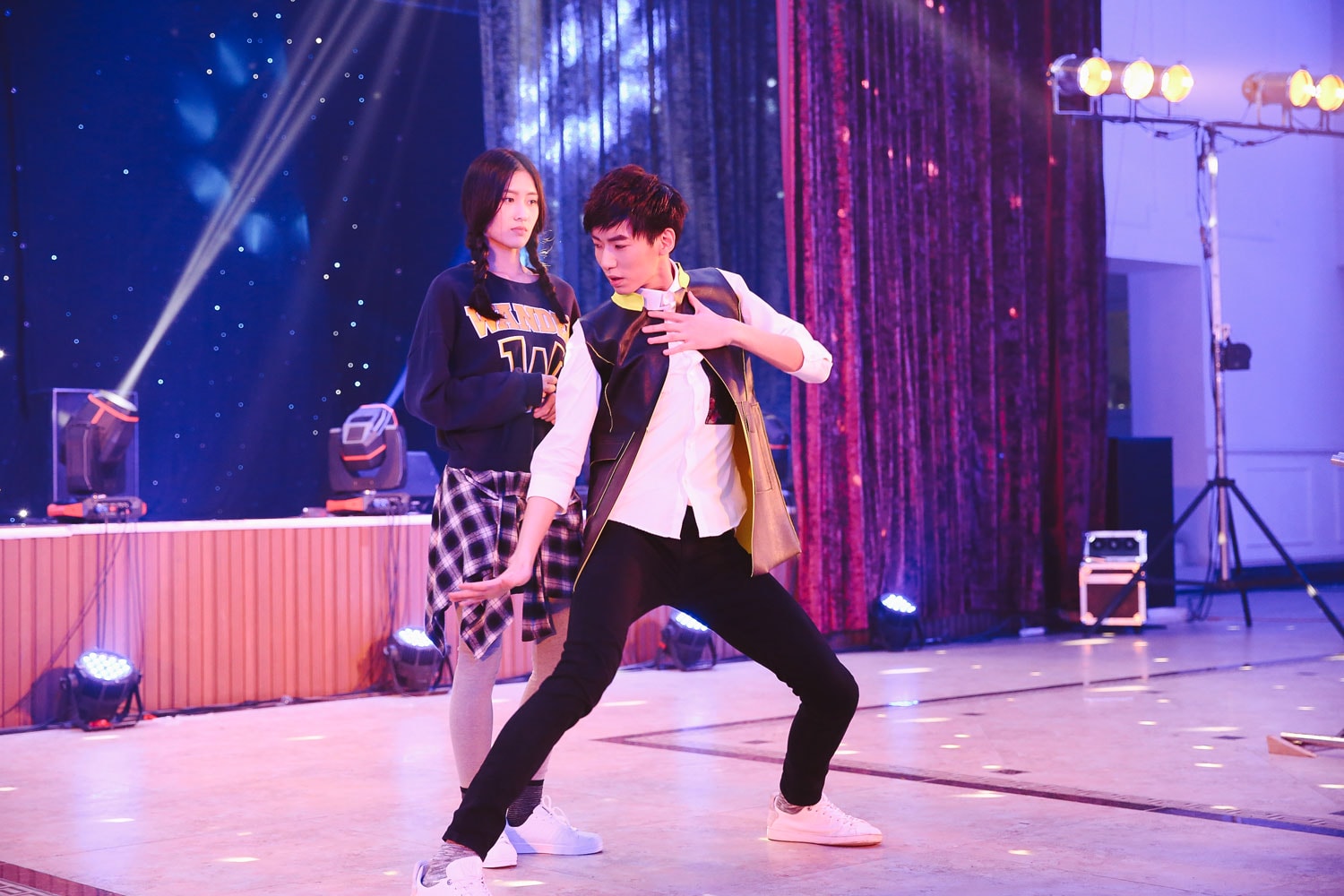 http://www.fjsenfa.cn/pics/default/download/fdf9743d61e86bc379d0fc6072835dbc.jpg