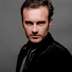 朱利安·麥克馬洪Julian McMahon