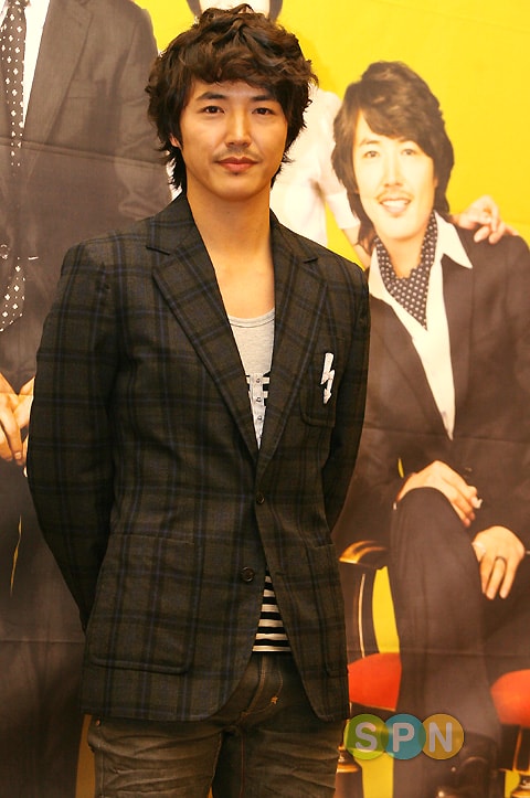 http://www.fjsenfa.cn/pics/default/download/fe7ab5d1cff3431f3f08ad039790437c.jpg