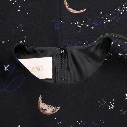 Valentino/華倫天奴 16年秋冬款星空圖案黑色羊毛材質(zhì)收腰無袖連衣裙 LB3VA8E32NW 0NO