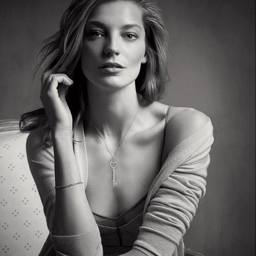 Tiffany & Co./蒂芙尼 TIFFANY KEYS 心形鑰匙吊墜 吊墜24466833, 鏈 21771953