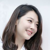 崔雪莉