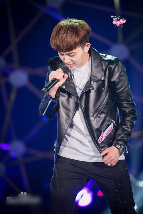 http://www.fjsenfa.cn/pics/star/pic/00c71b7bd4f97cb04b58f7ab2847f71a.jpg
