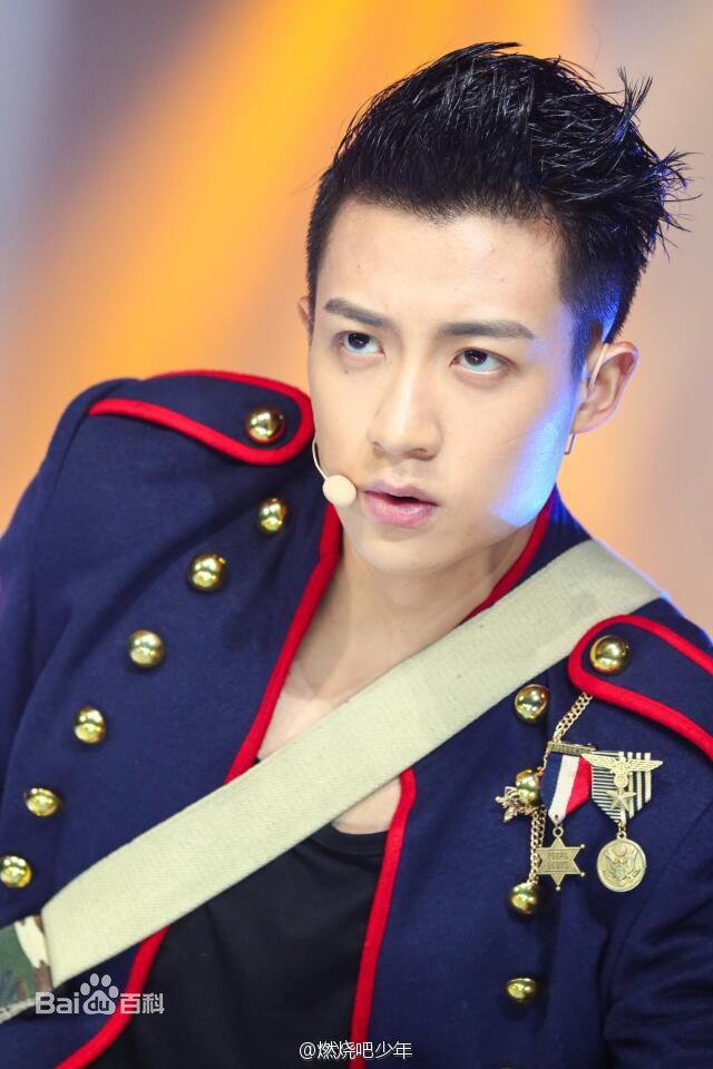 http://www.fjsenfa.cn/pics/star/pic/02b36a71a3223450f8edc86c3ba1fc8a.jpg
