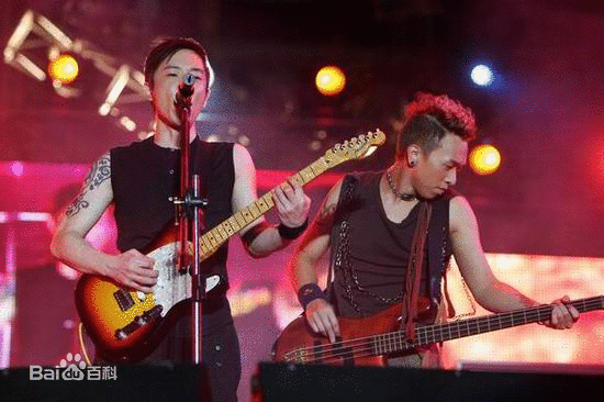 http://www.fjsenfa.cn/pics/star/pic/093327a13a5982993eefd5b372058f72.jpg