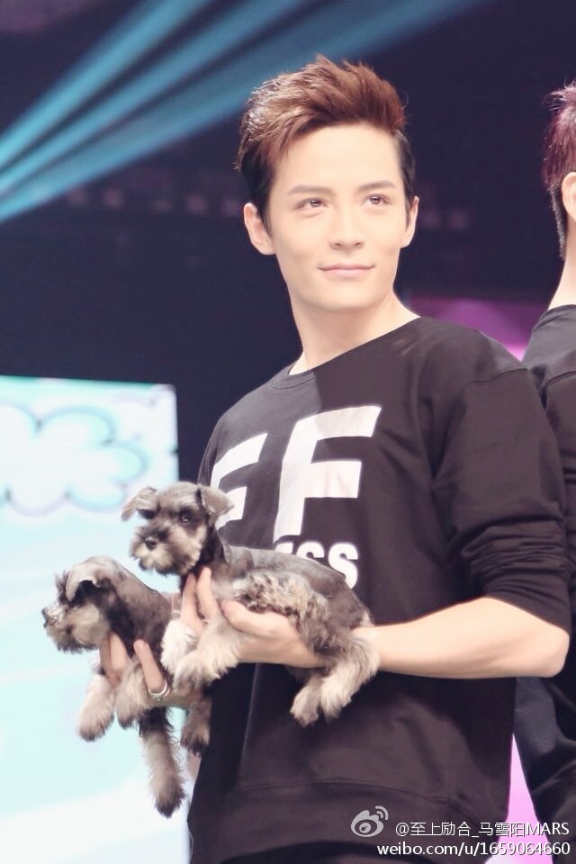 http://www.fjsenfa.cn/pics/star/pic/0a7b/c692cb8efa9137e78b20aa0b0c1b.jpg