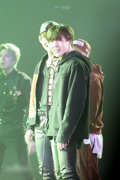 http://www.fjsenfa.cn/pics/star/pic/0ac4a5cb66a2469e81ab3fb22bff29c3.jpg