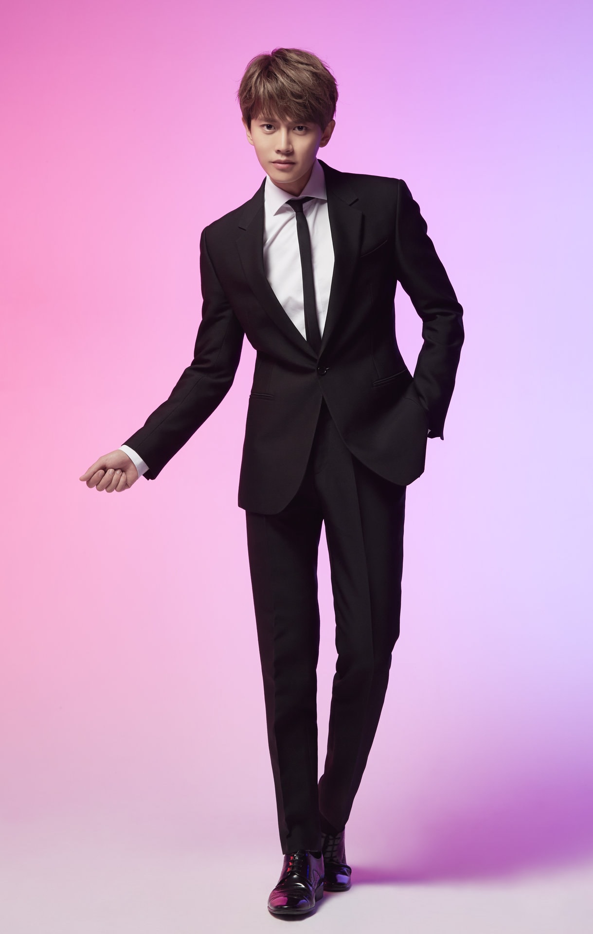 http://www.fjsenfa.cn/pics/star/pic/118d1ff248c3b639202094936a43a627.jpg