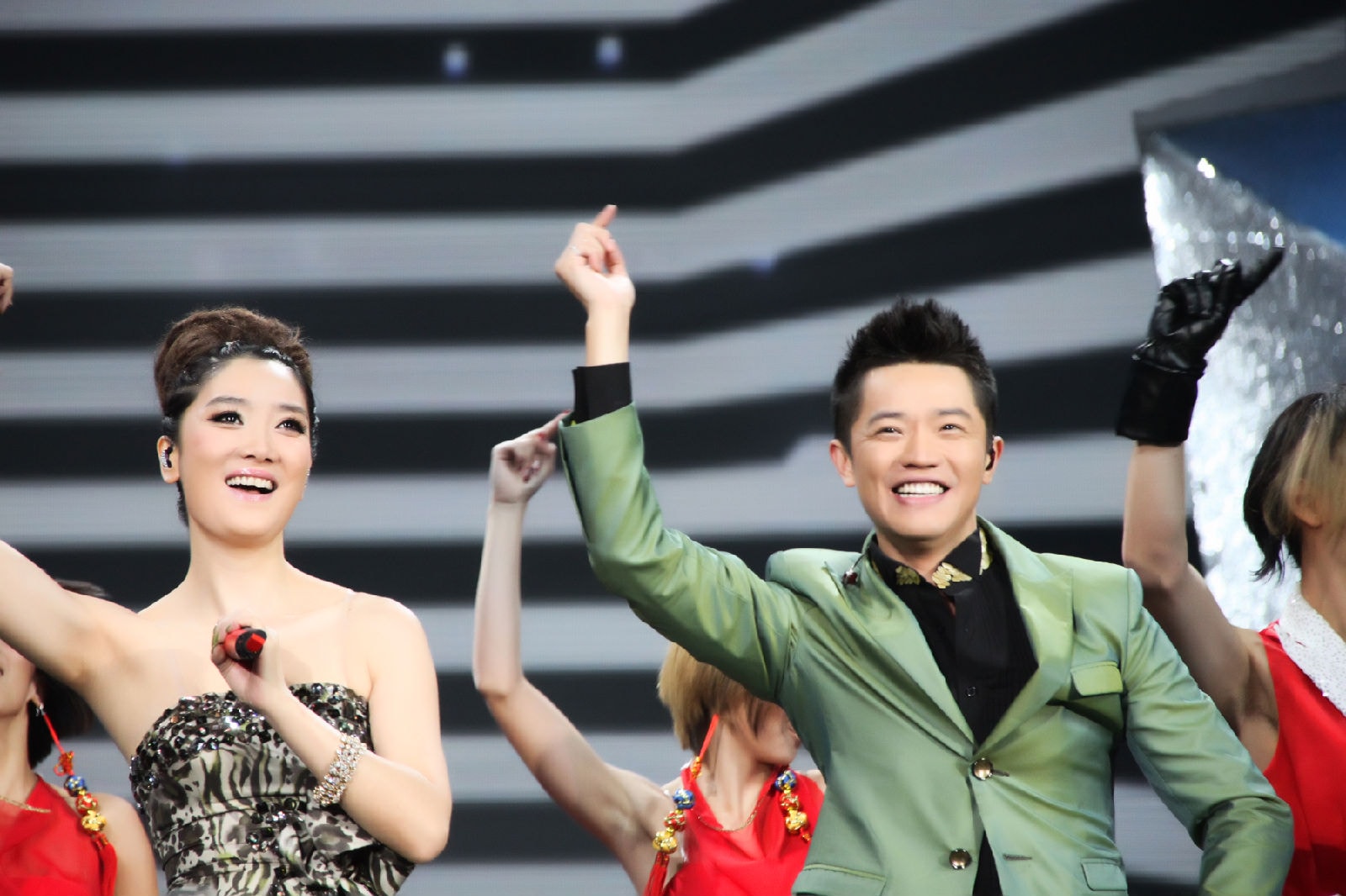http://www.fjsenfa.cn/pics/star/pic/12d50fd2ebf4d3db6a2983d9c609b9aa.jpg
