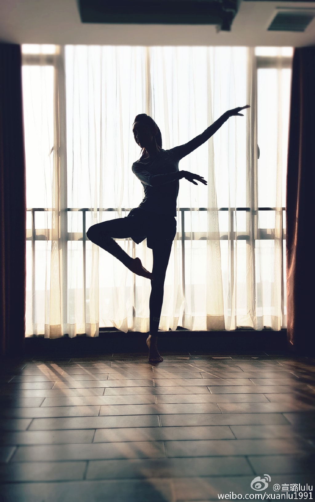 http://www.fjsenfa.cn/pics/star/pic/13b2dc9160112971e08995dab4d14594.jpg