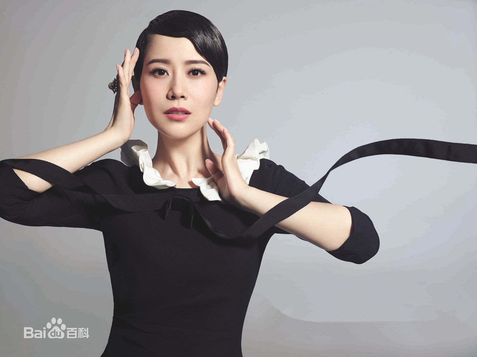 http://www.fjsenfa.cn/pics/star/pic/14167a633ece3d17999840683940fea2.jpg