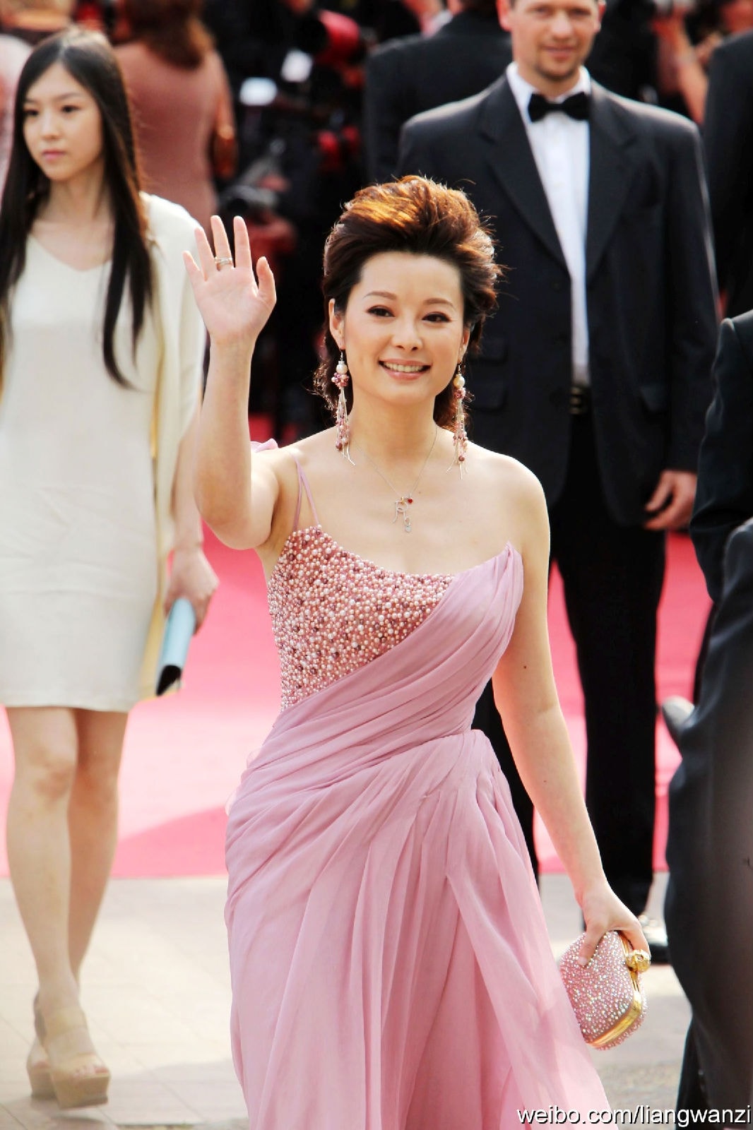 http://www.fjsenfa.cn/pics/star/pic/15a4fe6cfcb6bdd3097a8874af01fd60.jpg