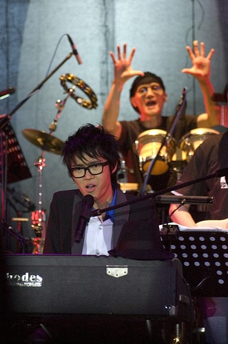 http://www.fjsenfa.cn/pics/star/pic/15a507f043a3acdd9311468f8d58c8bd.jpg