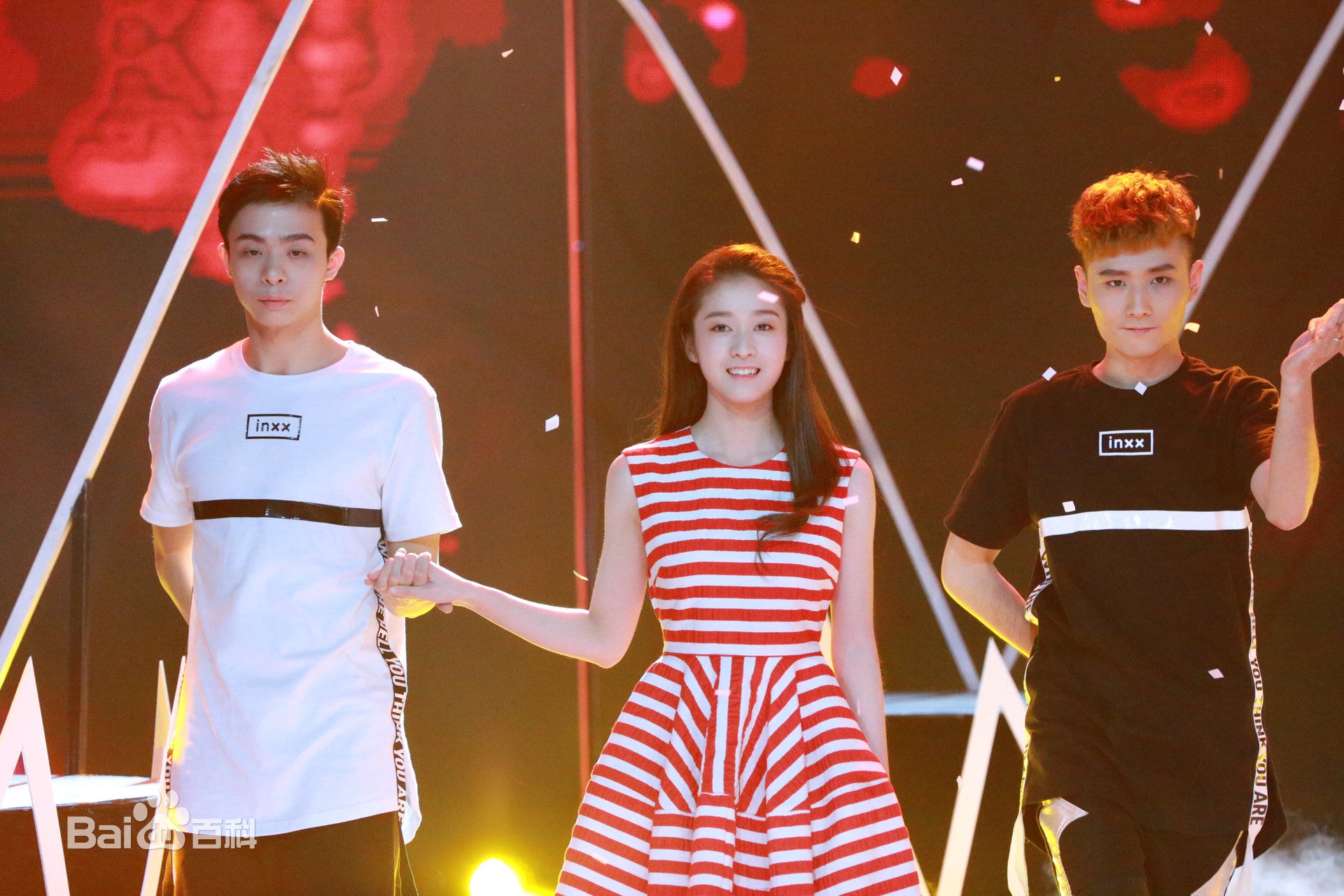 http://www.fjsenfa.cn/pics/star/pic/1763ff2cf7e480f12464f4930ea9b9a3.jpg