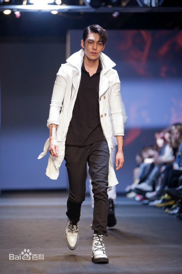 http://www.fjsenfa.cn/pics/star/pic/1792f36f80ab87662d44b991e39e755c.jpg