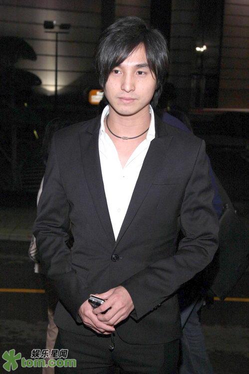 http://www.fjsenfa.cn/pics/star/pic/199740ca4a7d2a9596b95f1d8fce6f3d.jpg