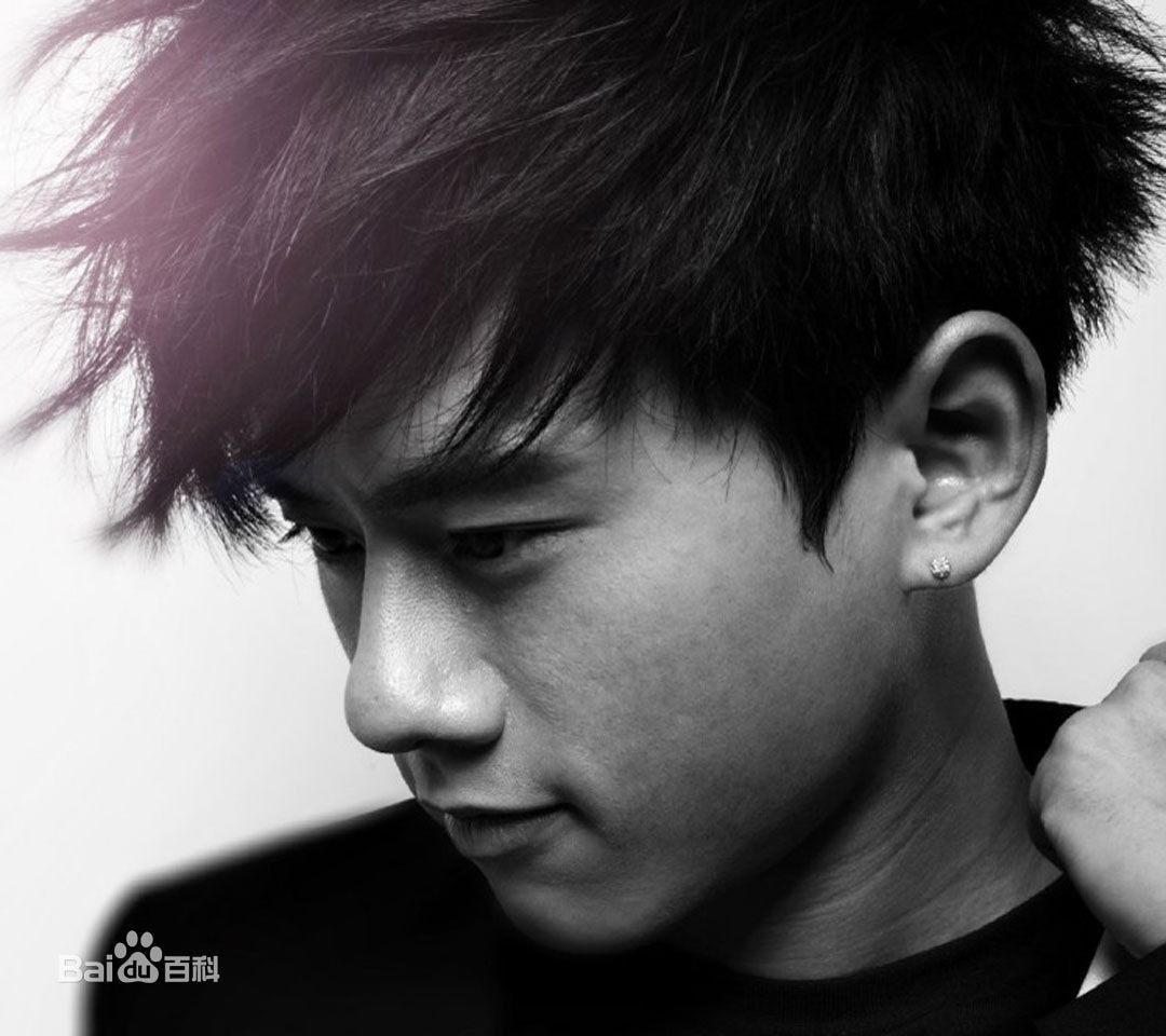 http://www.fjsenfa.cn/pics/star/pic/1cd36c8d860cf9cd1123efb98fc8b02a.jpg