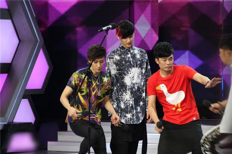 http://www.fjsenfa.cn/pics/star/pic/201d75b6034d09541a0cfc18c598cab3.jpg