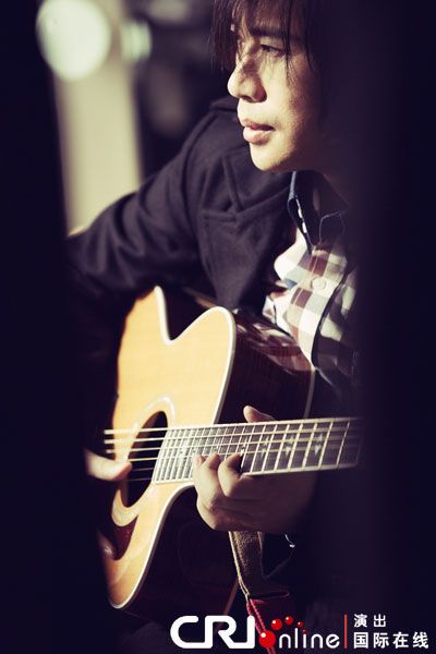 http://www.fjsenfa.cn/pics/star/pic/248e3adce6e3b3ee9f553266b1bebb17.jpg