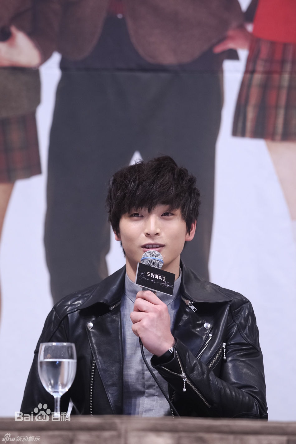 http://www.fjsenfa.cn/pics/star/pic/249aae0d092b0ca74af5209b7d28456c.jpg