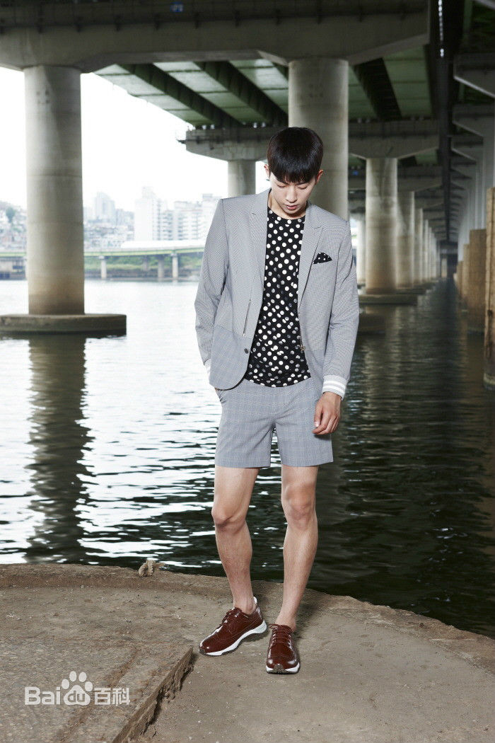 http://www.fjsenfa.cn/pics/star/pic/25bb6ec31871b7b651ad73324c0e5042.jpg