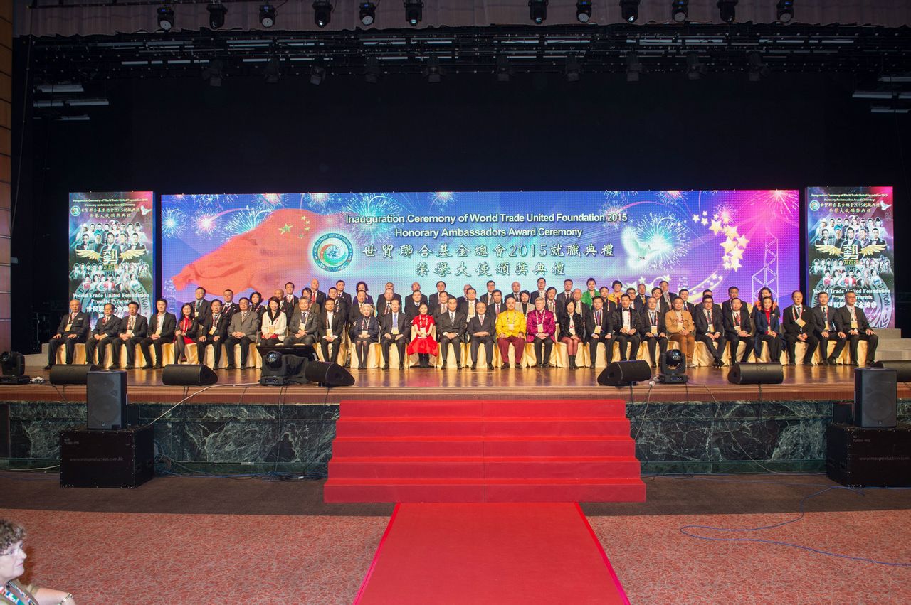 http://www.fjsenfa.cn/pics/star/pic/27ae1b4c9bd38083a8cee56a5dd233a4.jpg