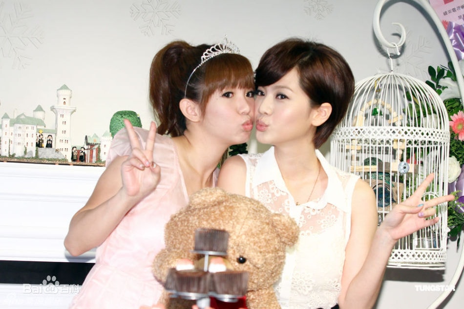 http://www.fjsenfa.cn/pics/star/pic/2b84b70a555ad02f6c4325f628161f66.jpg