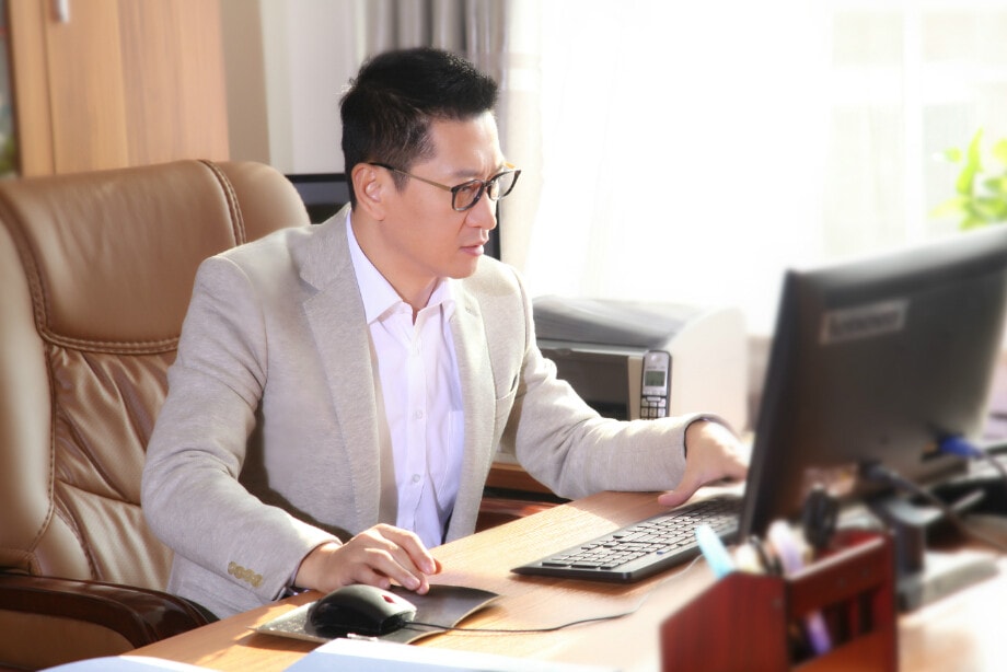 http://www.fjsenfa.cn/pics/star/pic/2d91da62115e12cf0a25407052bdb619.jpg