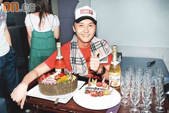 http://www.fjsenfa.cn/pics/star/pic/2f184a5fc786568f2a1d464862ade151.jpg
