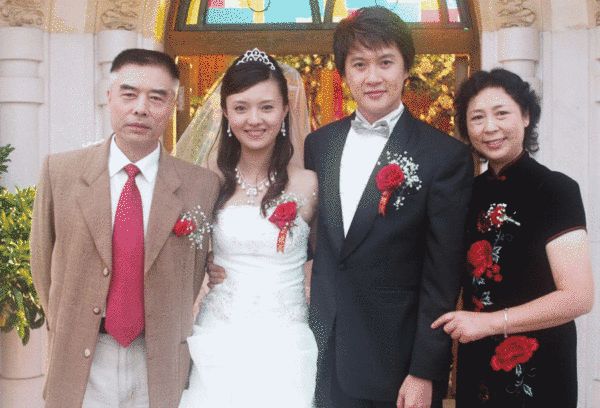 http://www.fjsenfa.cn/pics/star/pic/324b/8bc53460e2e5d9b4bd21e655152f.jpg