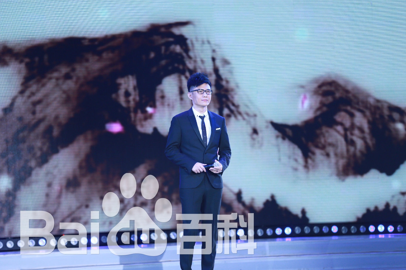 http://www.fjsenfa.cn/pics/star/pic/32595017ef7bd70b48e976b6141b5884.jpg