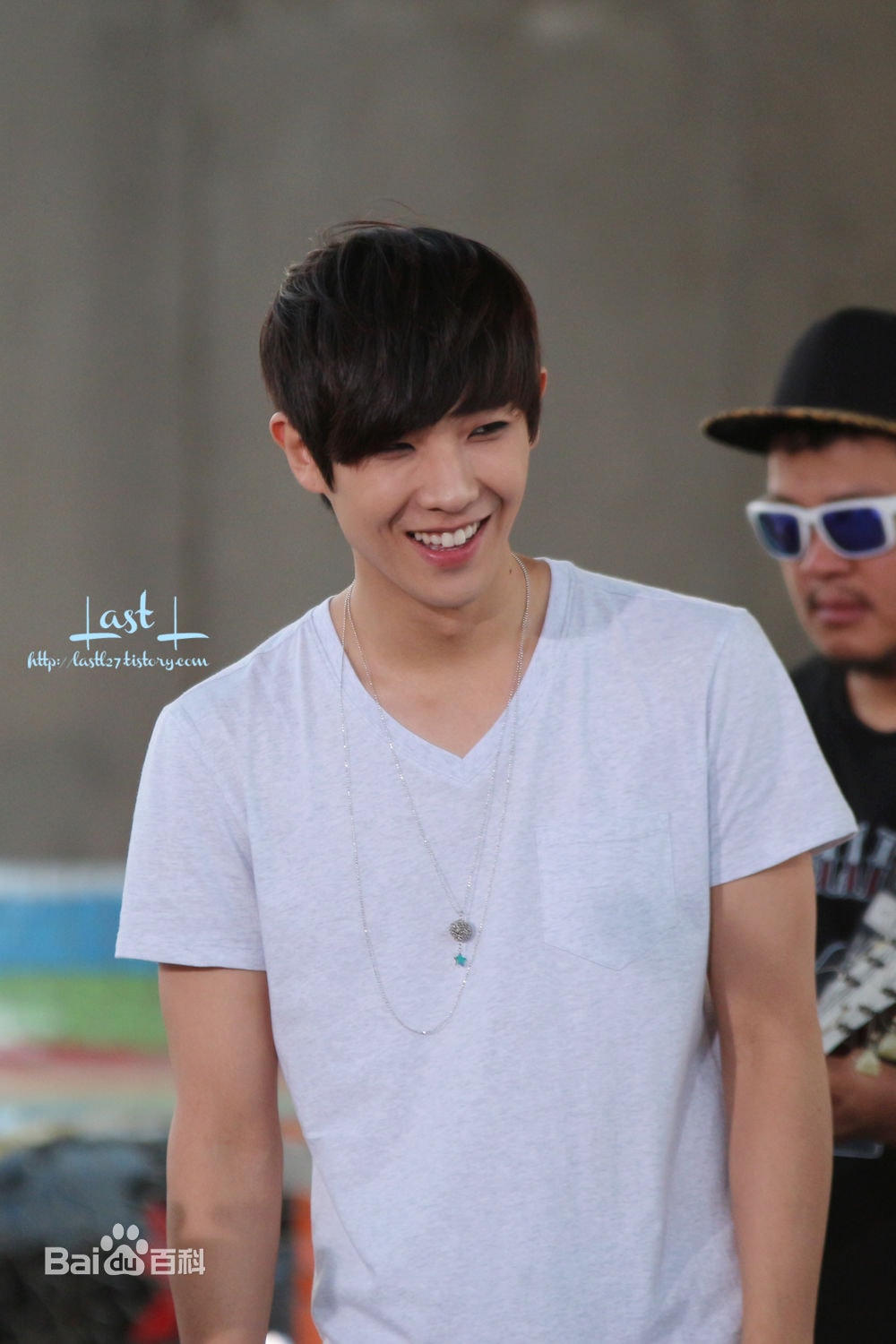 http://www.fjsenfa.cn/pics/star/pic/33ab0756011e8bf1a546028c744addc1.jpg